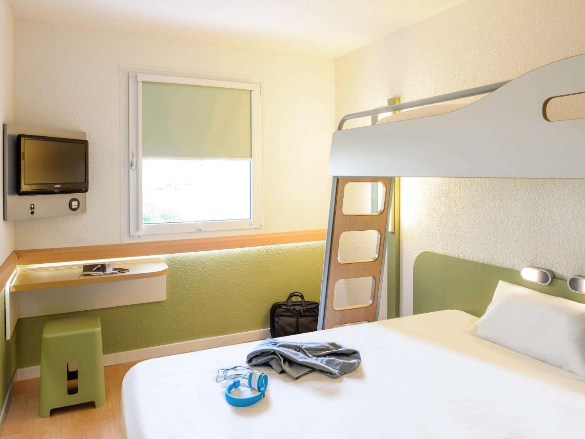 Ibis Budget Newport Екстериор снимка